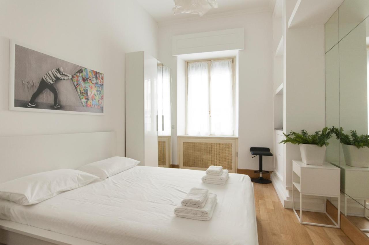 Ferienwohnung Youhosty - Dei Piatti 3 Mailand Exterior foto